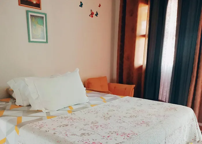 Suites Novo Amanhecer